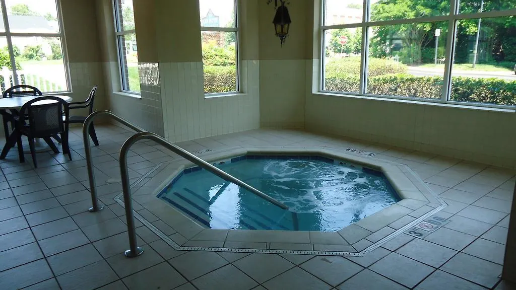 Country Inn & Suites By Radisson, Williamsburg Historic Area, Va Hotel