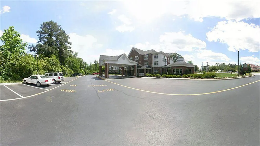 *** Hotel Country Inn & Suites By Radisson, Williamsburg Historic Area, Va USA
