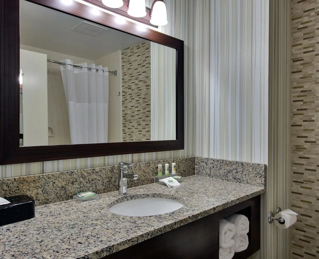 Country Inn & Suites By Radisson, Williamsburg Historic Area, Va Hotel