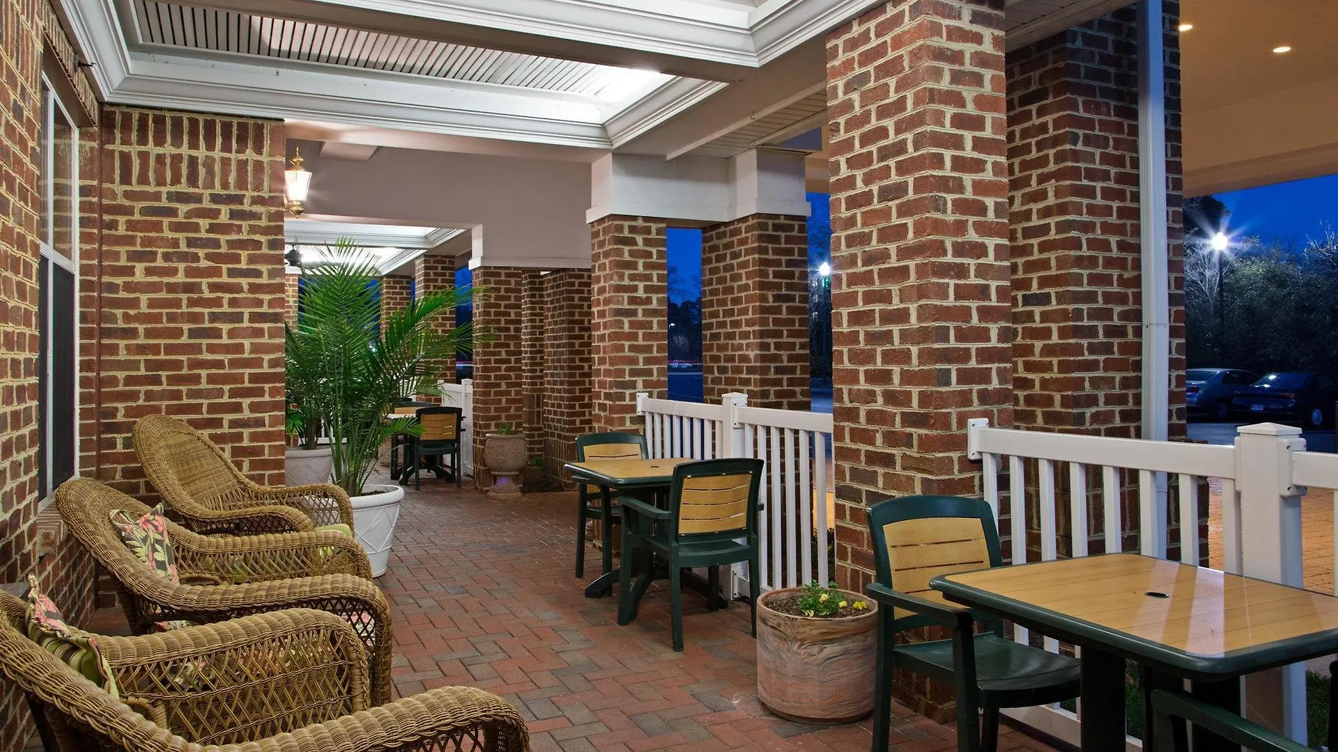 Hotel Country Inn & Suites By Radisson, Williamsburg Historic Area, Va