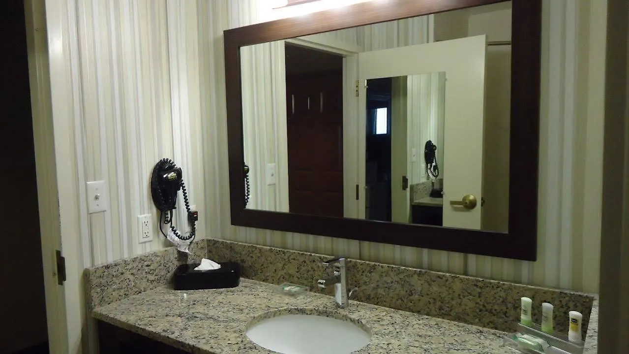 Country Inn & Suites By Radisson, Williamsburg Historic Area, Va